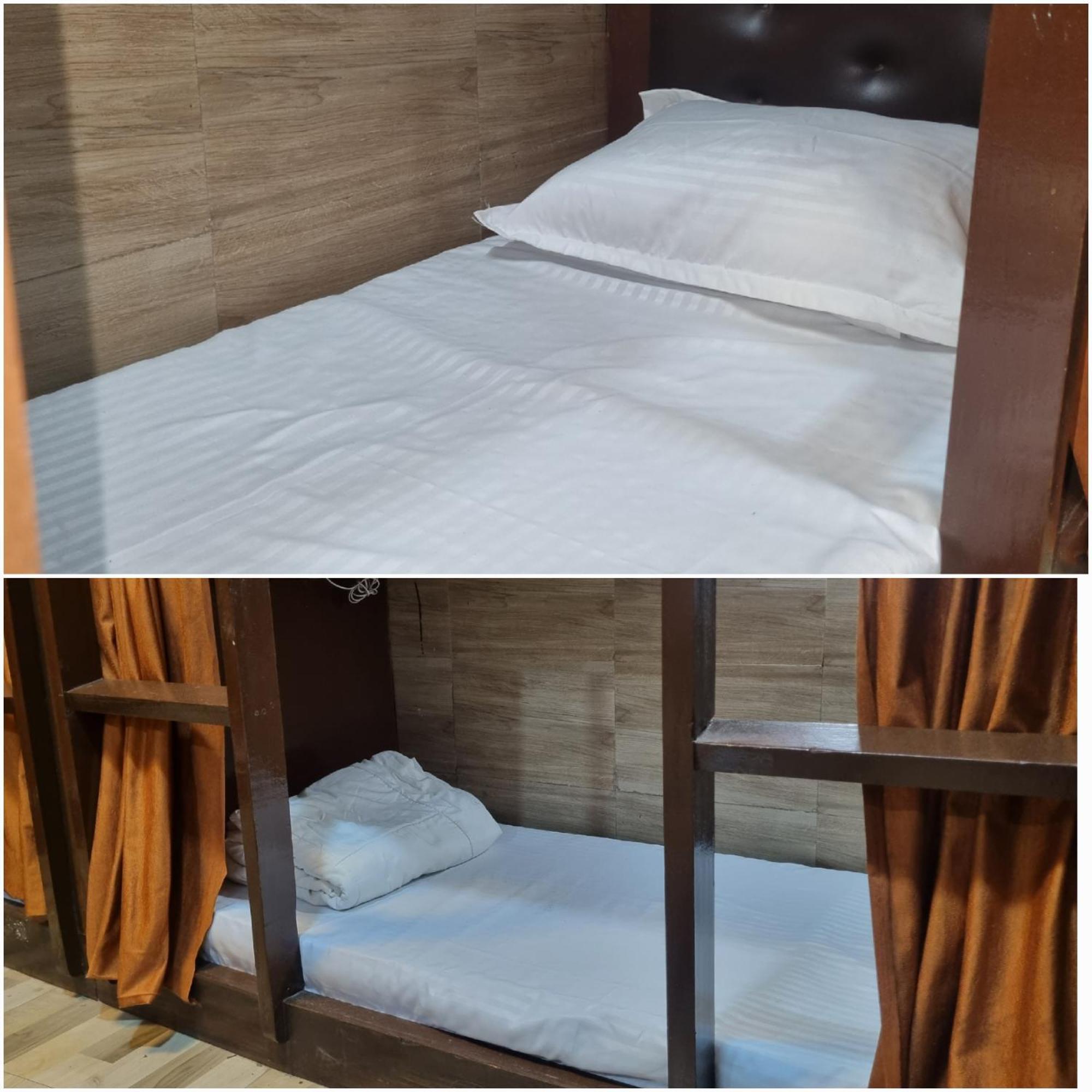Unibed * Bombay